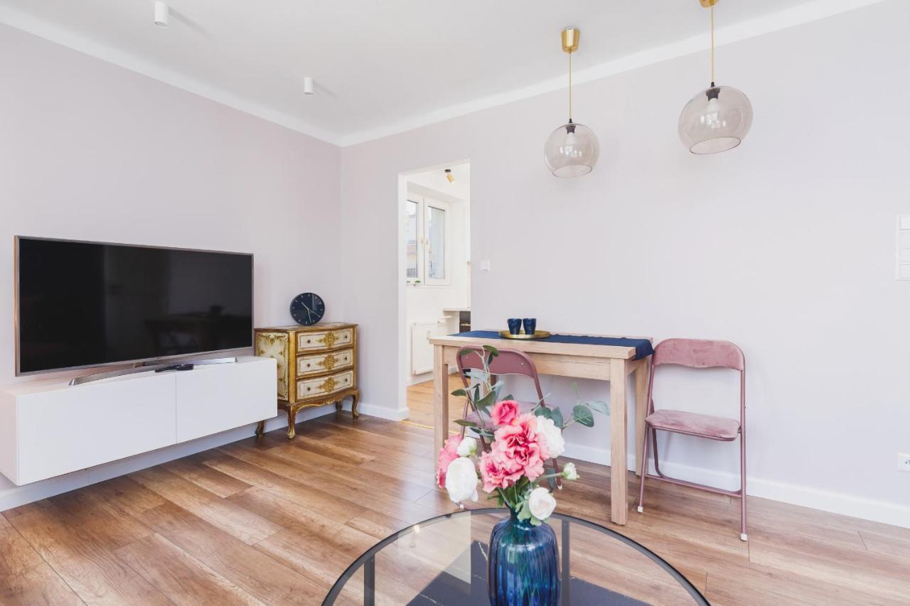 Przy Bulwarach Wislanych Kosciuszki By Renters Appartamento *