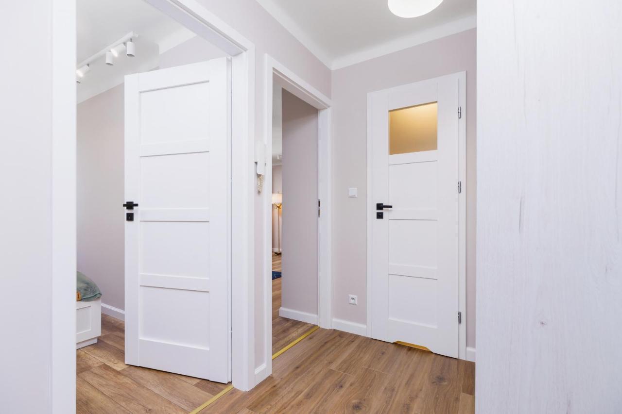 Przy Bulwarach Wislanych Kosciuszki By Renters * Cracovia
